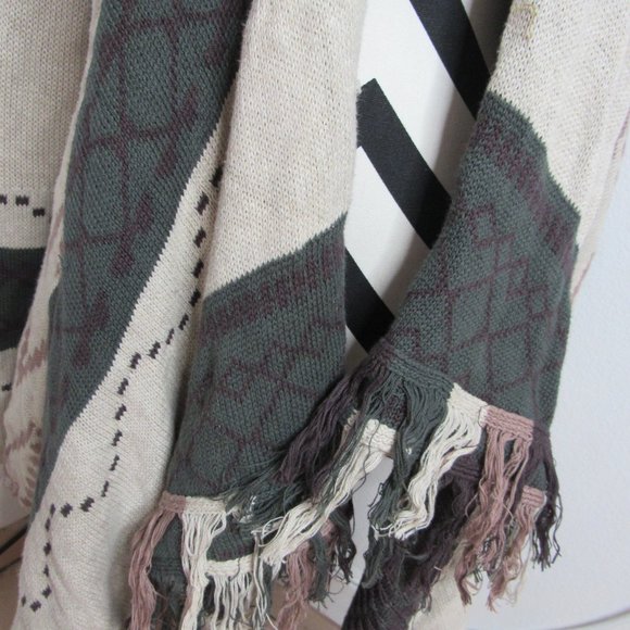 Sun & Shadow Woman M Boho Chic Western Fringe Cotton Knit Shawl Sweater Cardigan - Picture 5 of 6